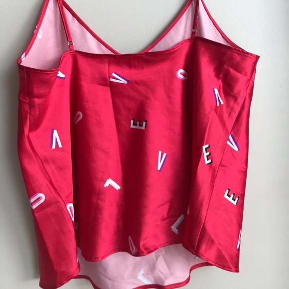 Victoria’s Secret | Satin red Top Size M - Picture 5 of 6